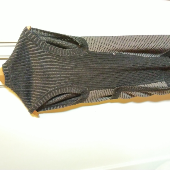 DKNY wrap sweater, grey + black - Picture 3 of 4